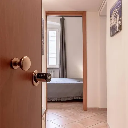 דירה Burlo Garofalo Modern *wifi+netflix* *